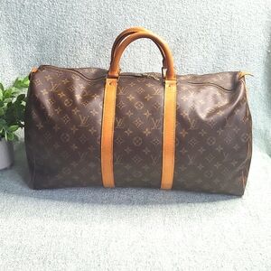EUC Louis Vuitton Unisex Monogram Keepall 50